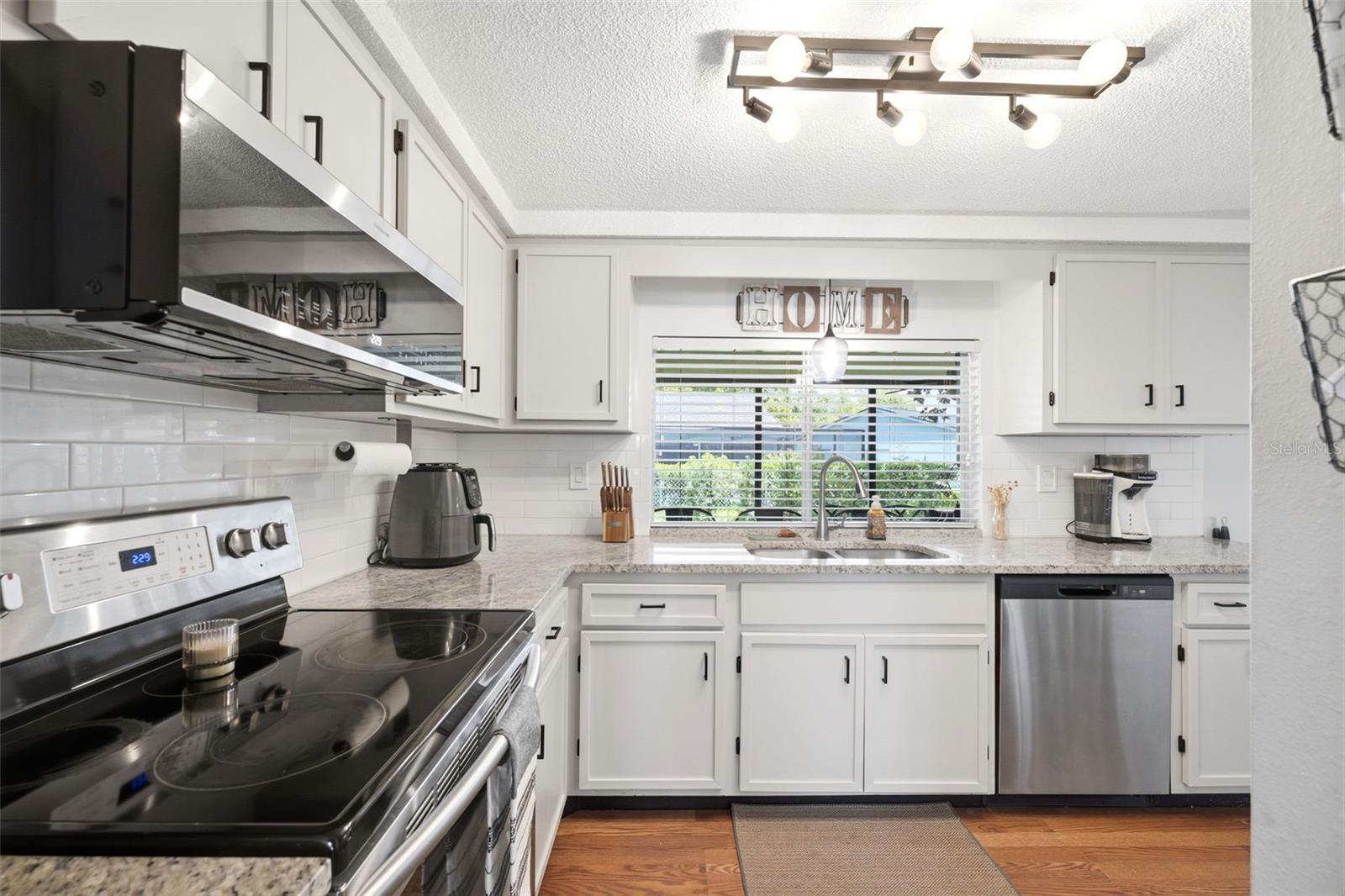 BEACON WOODS VILLAGE - Residential