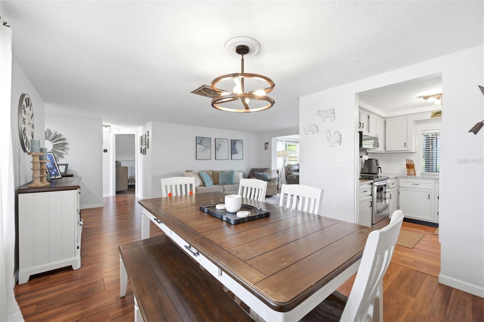 BEACON WOODS VILLAGE - Residential