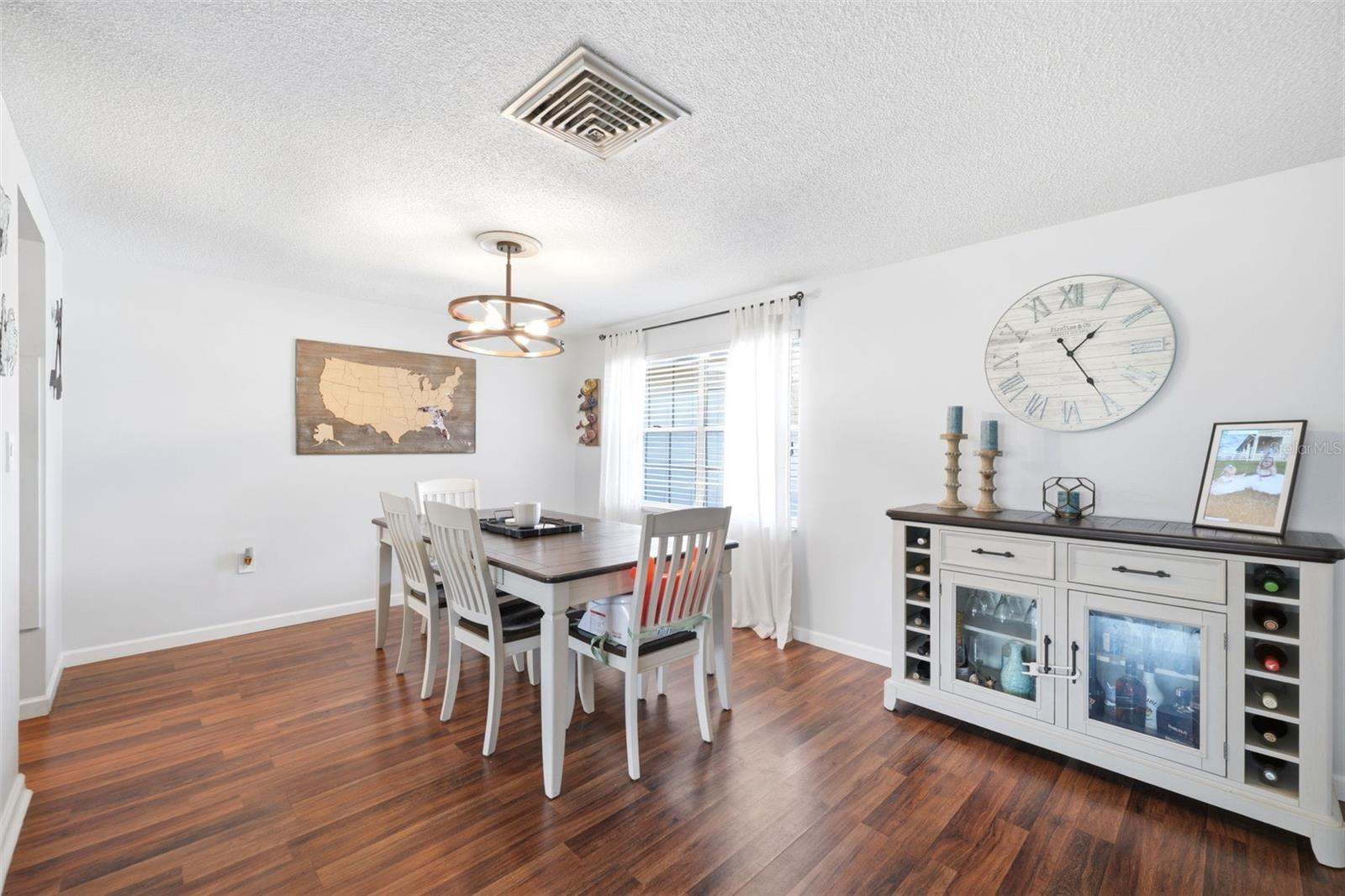BEACON WOODS VILLAGE - Residential