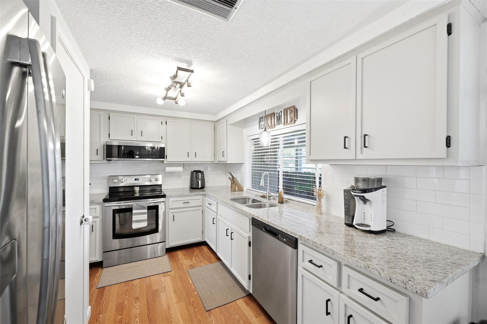 BEACON WOODS VILLAGE - Residential