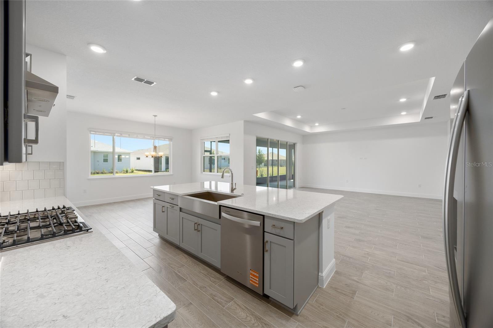 CANDLER HILLS - Residential