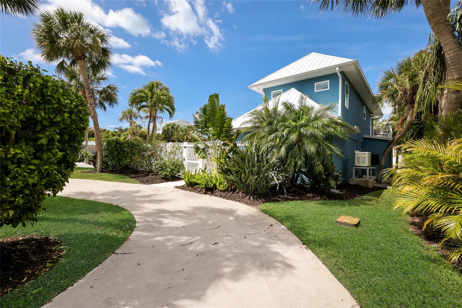 HOLMES GULF TO BAY DEV - Residential
