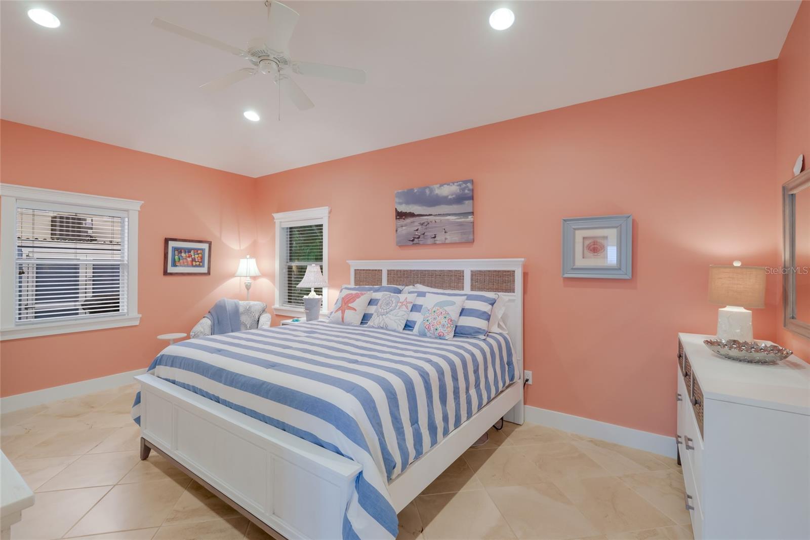 HOLMES GULF TO BAY DEV - Residential