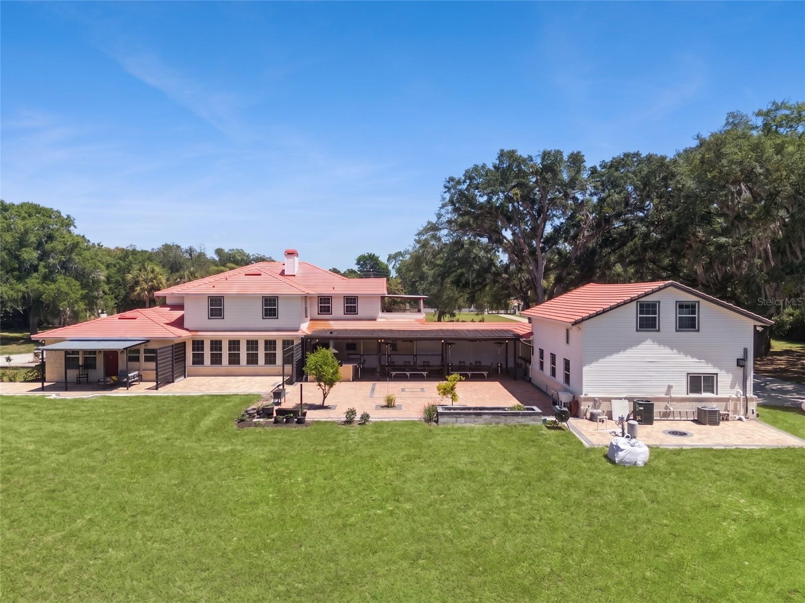 MARKHAM WOODS CORRIDOR - Residential