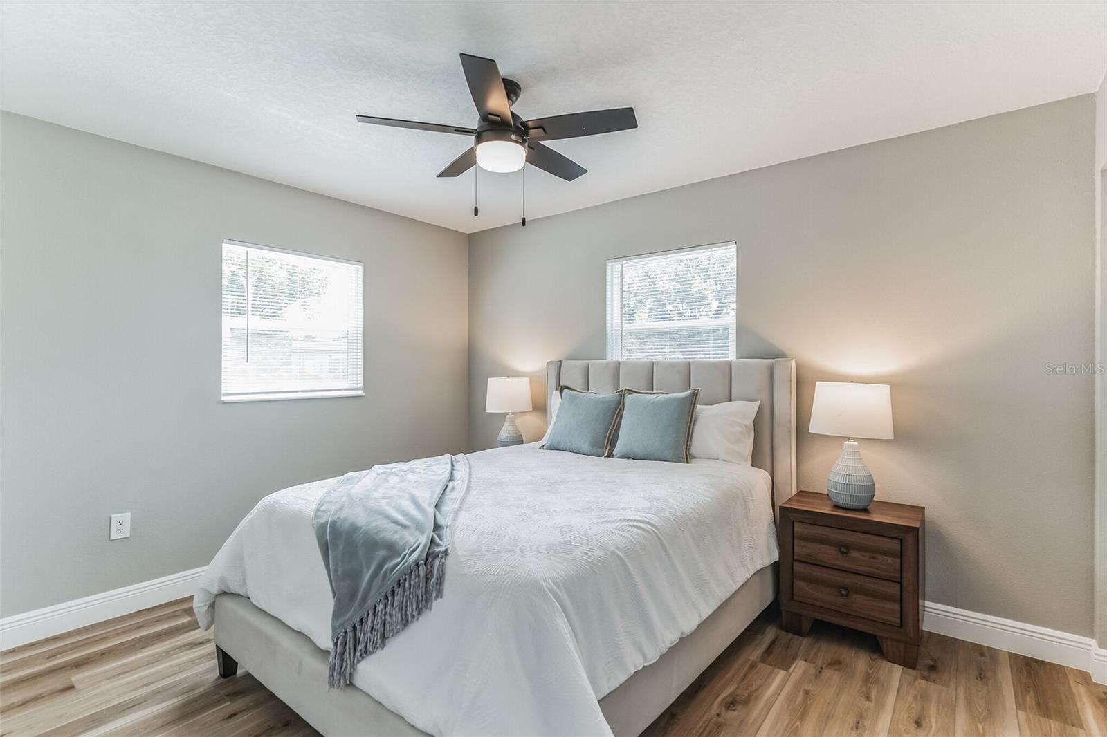 ACADEMY MANOR UNIT 01 - Residential