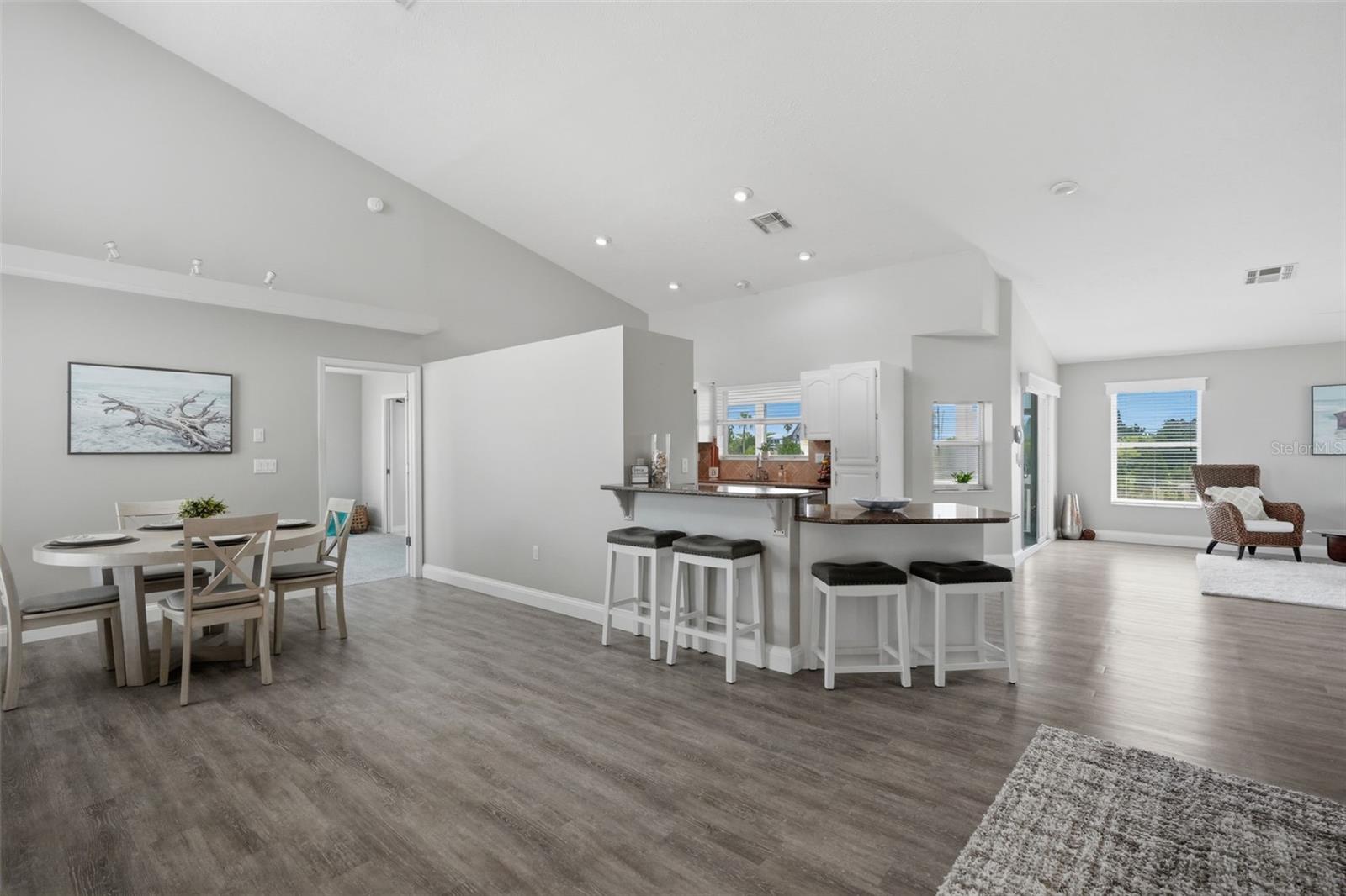 HERNANDO BEACH - Residential