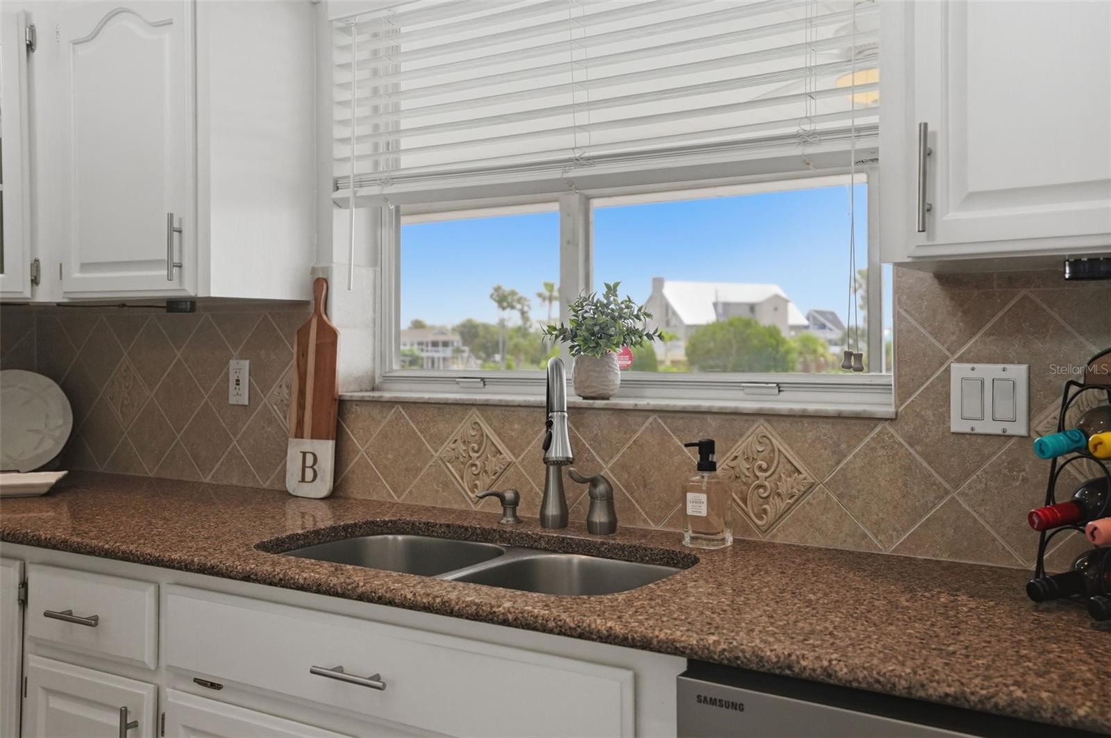 HERNANDO BEACH - Residential