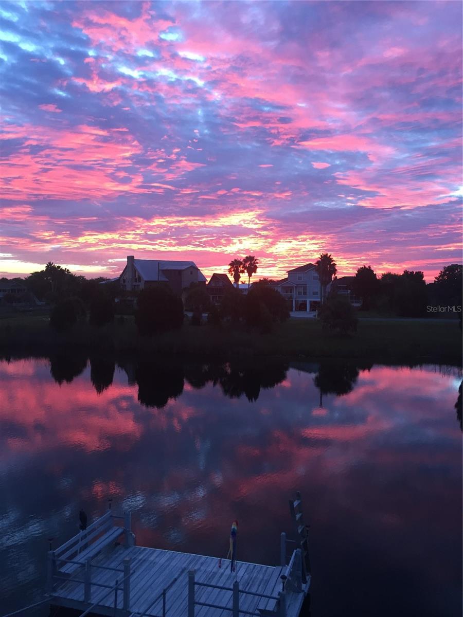 HERNANDO BEACH - Residential