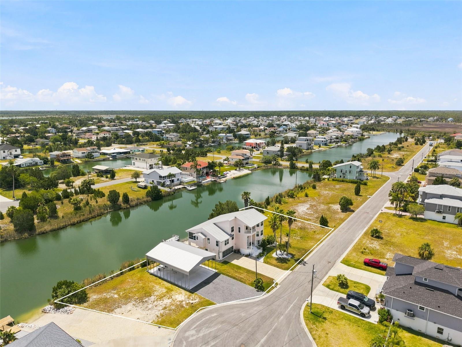 HERNANDO BEACH - Residential