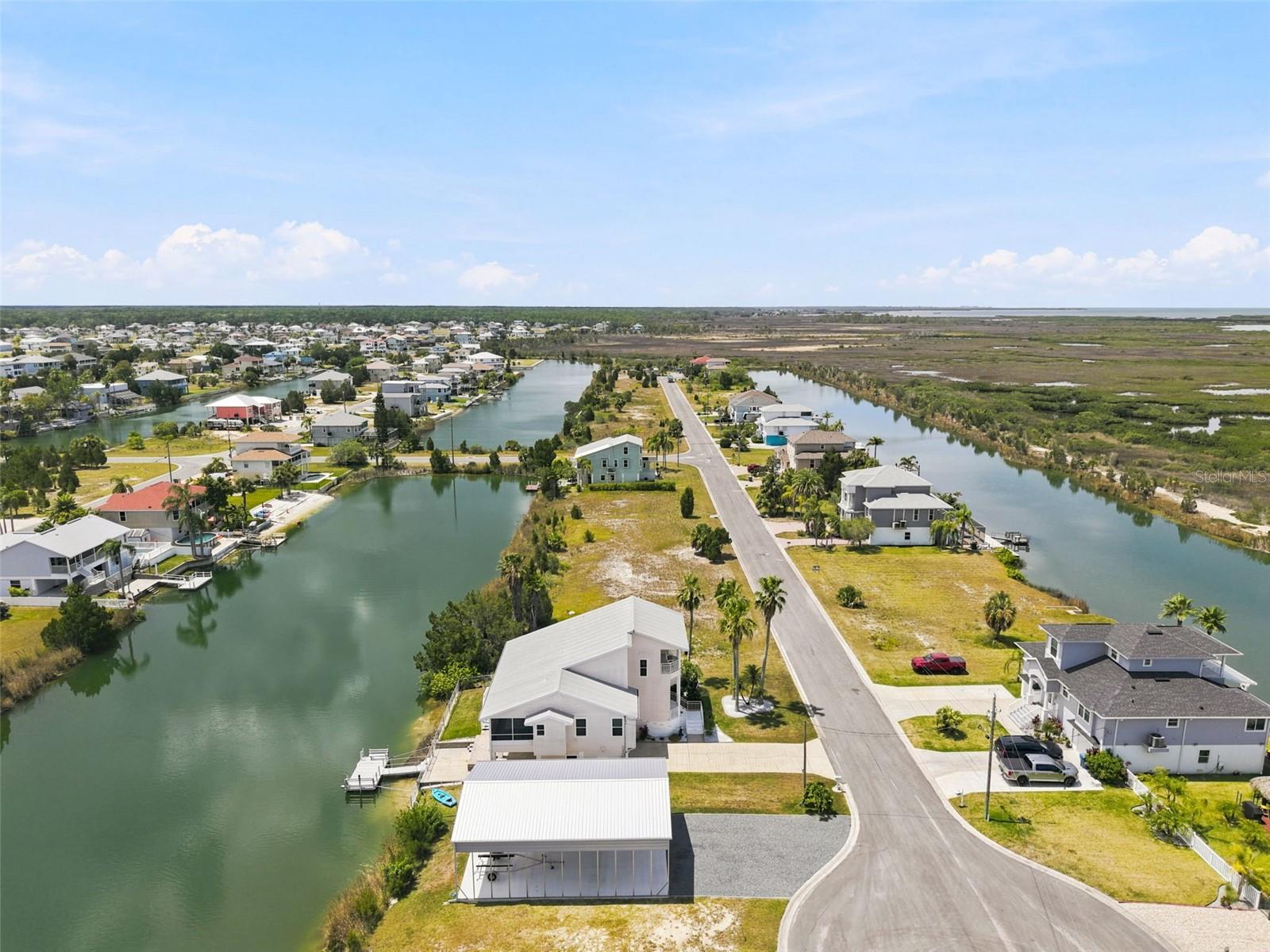 HERNANDO BEACH - Residential