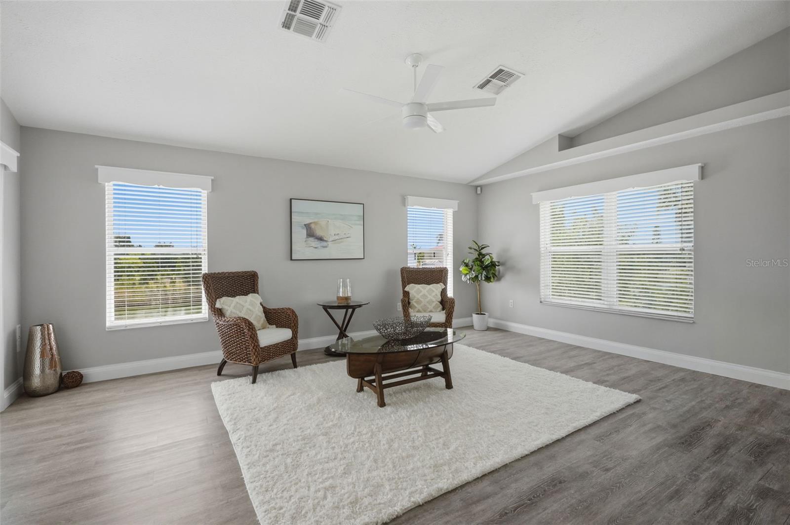 HERNANDO BEACH - Residential