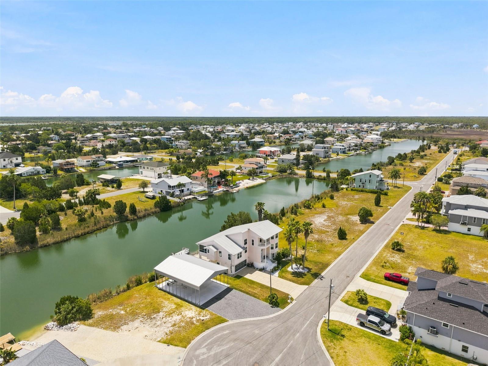 HERNANDO BEACH - Residential