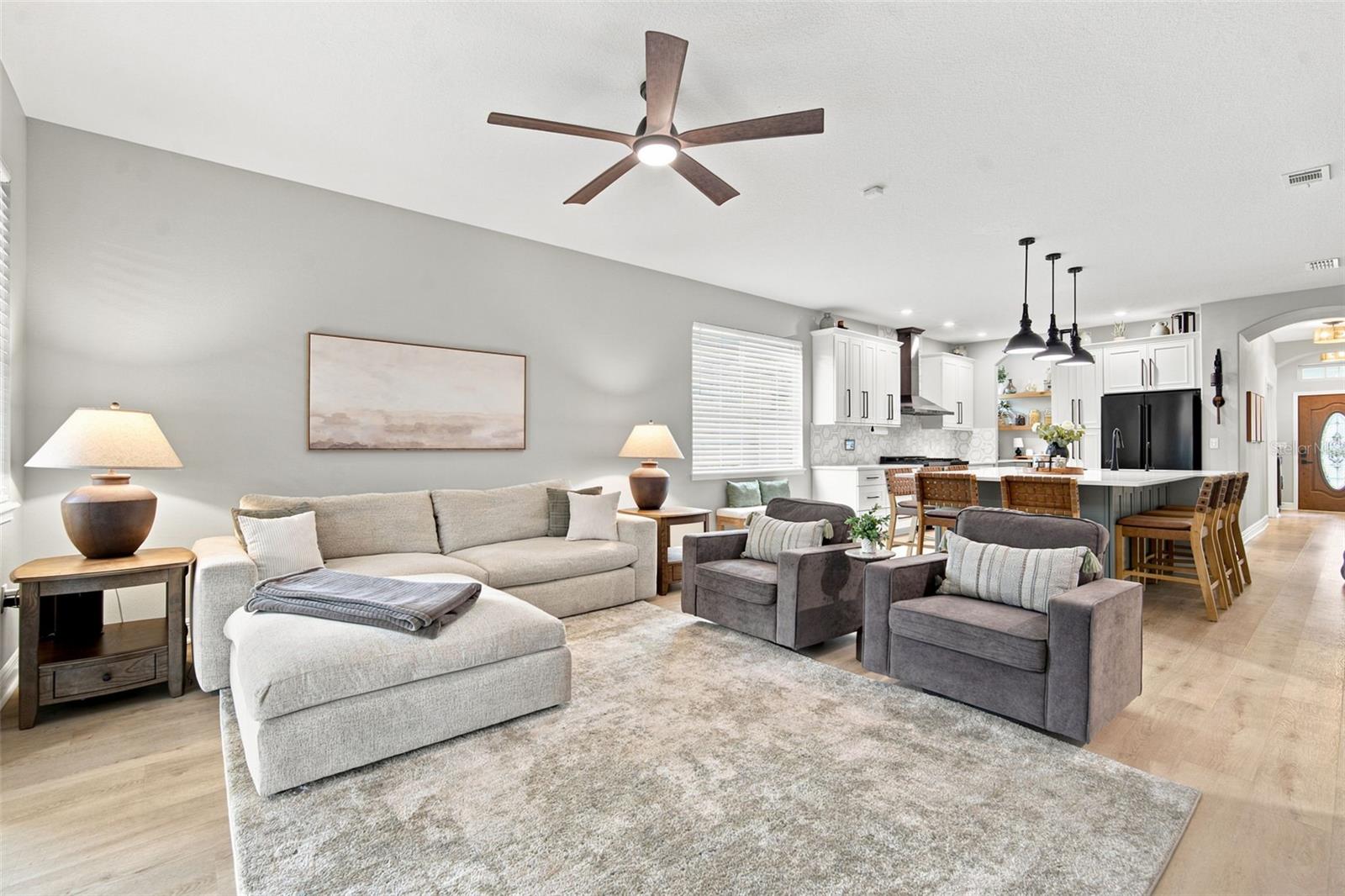 GRAND HAMPTON PH 5 - Residential