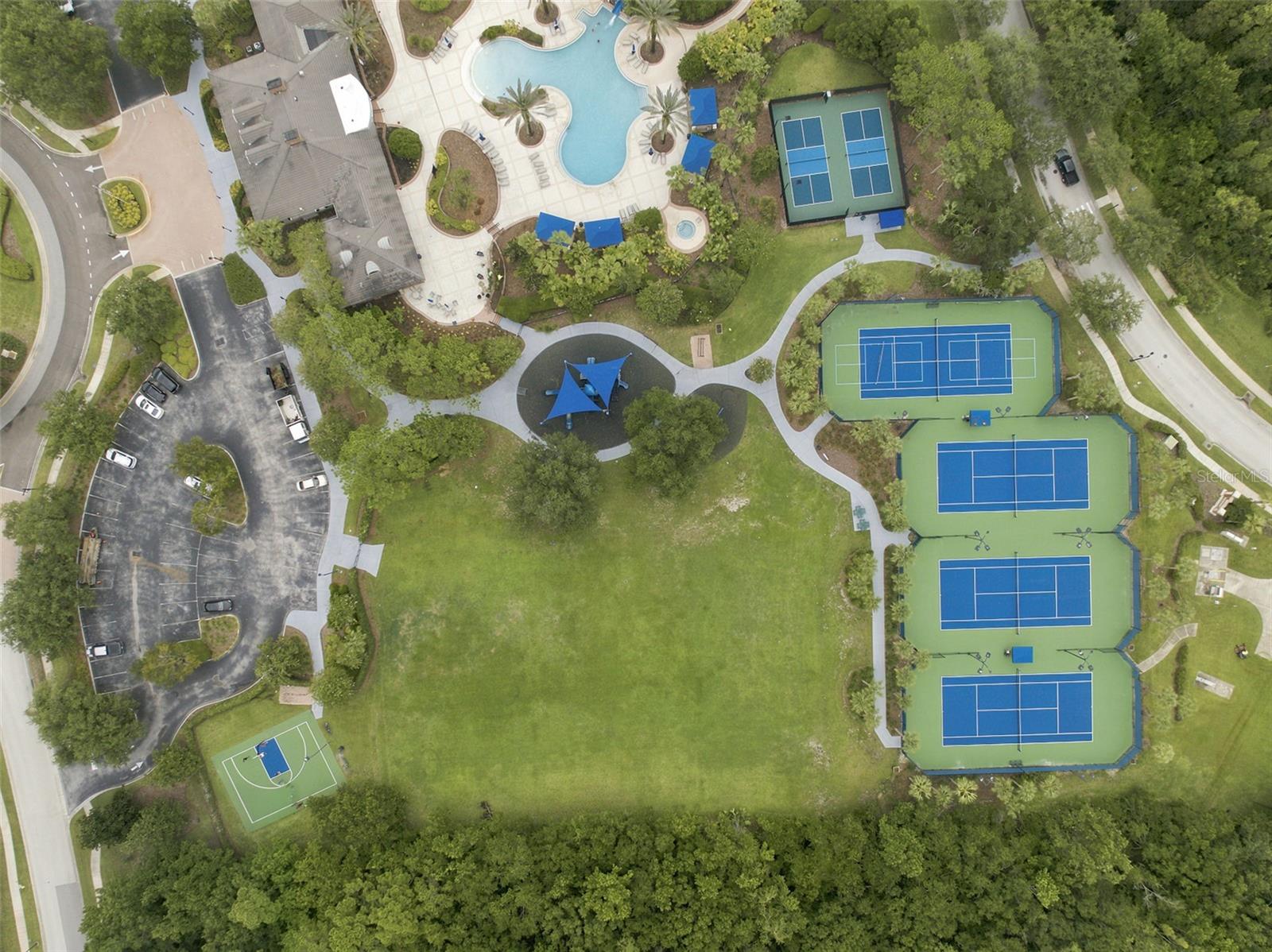 GRAND HAMPTON PH 5 - Residential
