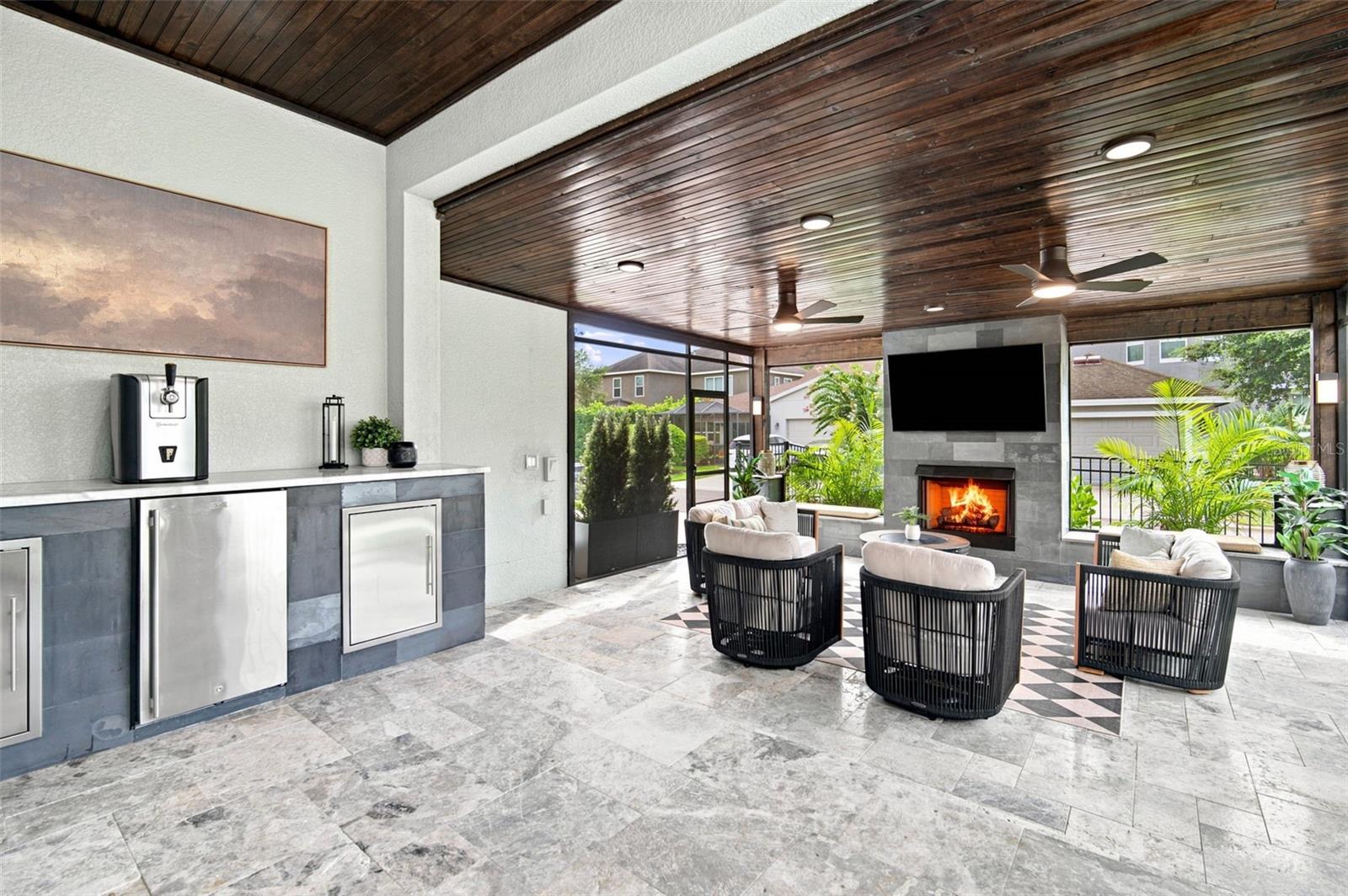 GRAND HAMPTON PH 5 - Residential