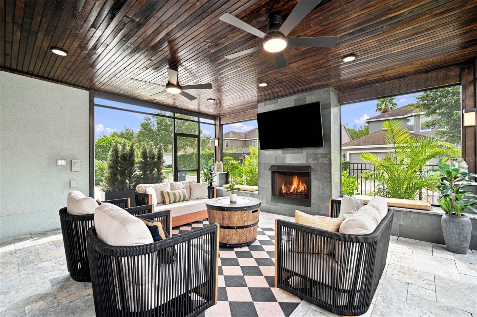 GRAND HAMPTON PH 5 - Residential