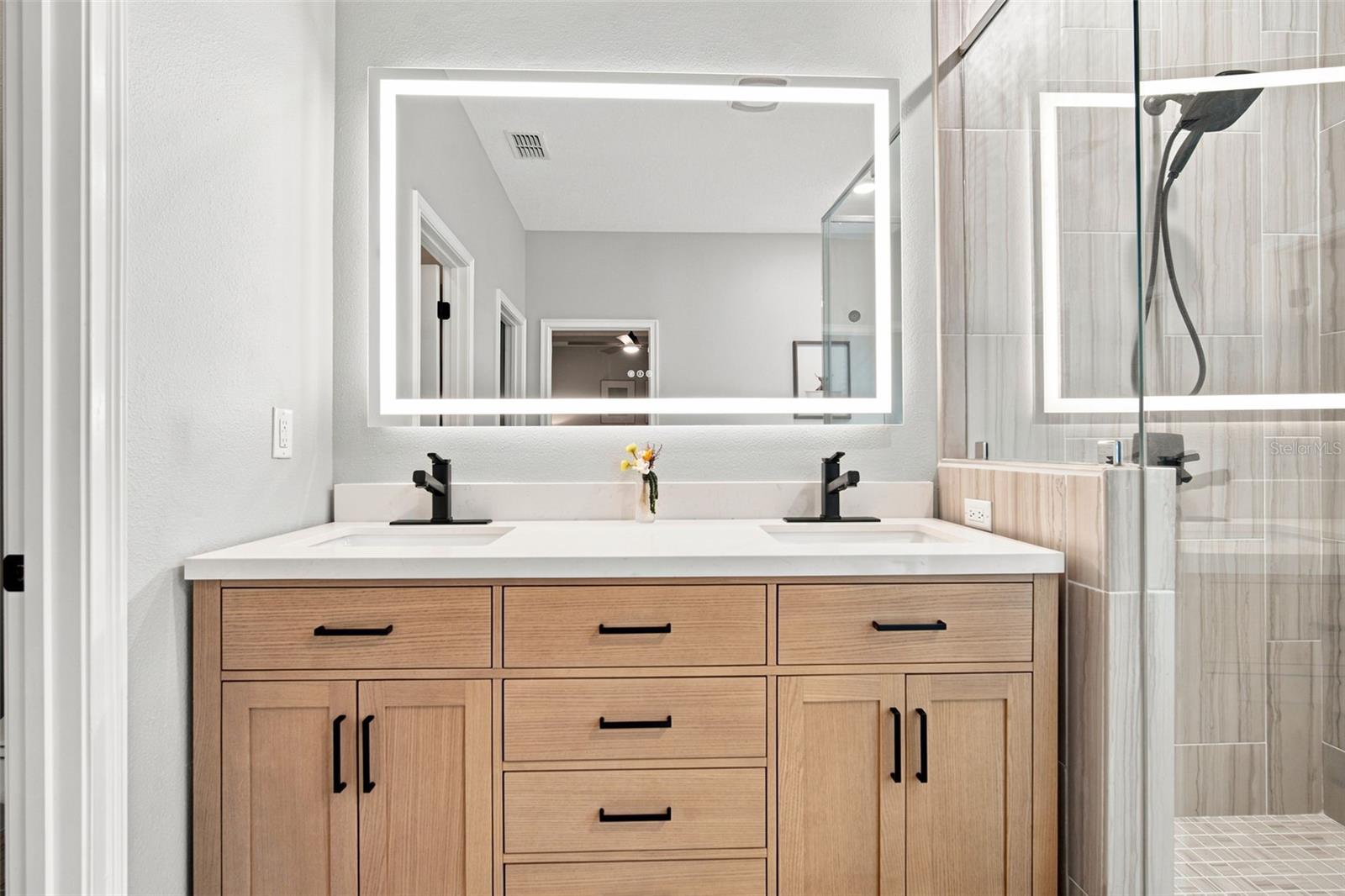 GRAND HAMPTON PH 5 - Residential