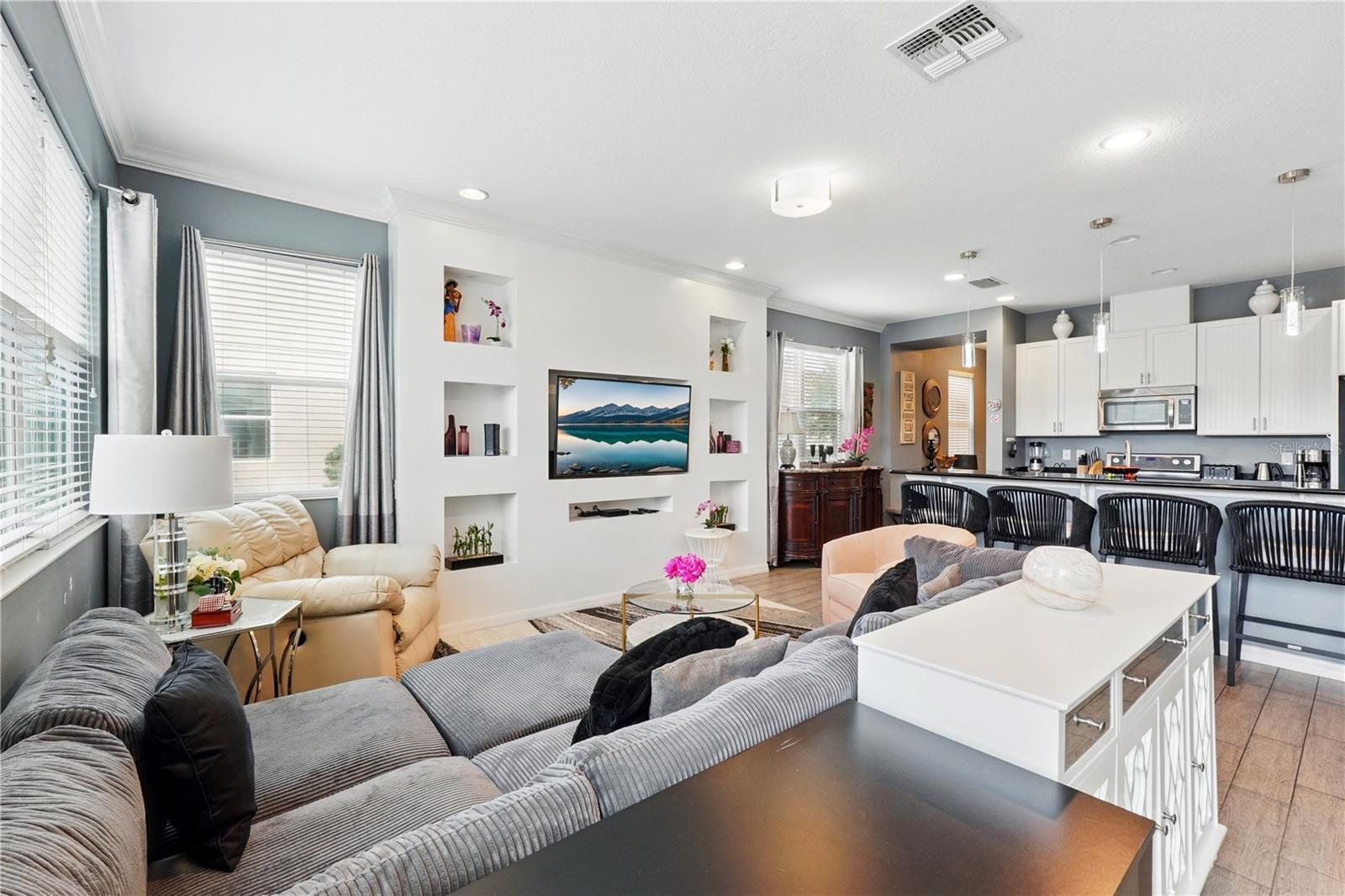 COMPASS BAY UNIT 3 - Residential