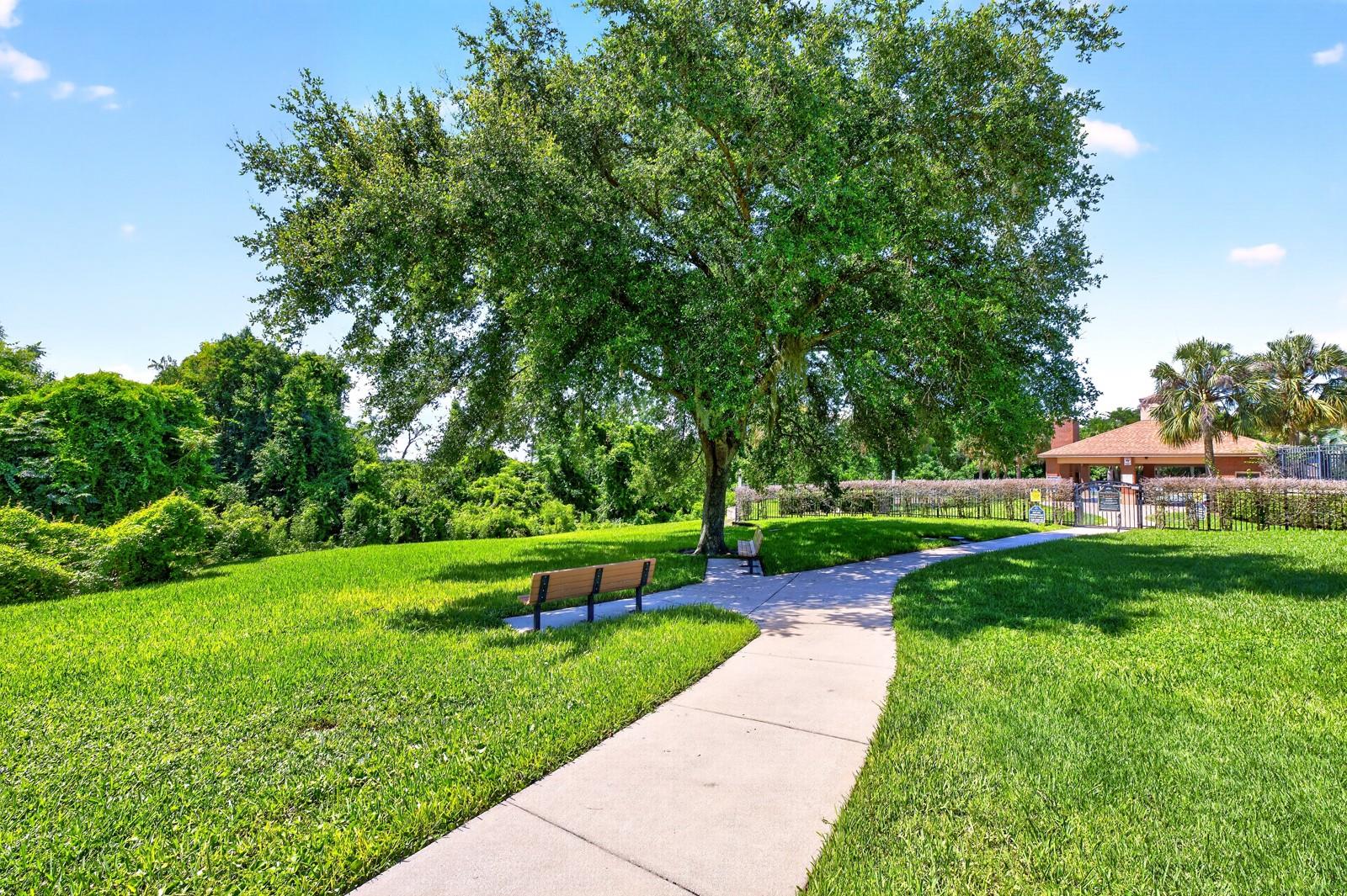 PARKSIDE AT ERROL ESTATES SUB - Residential