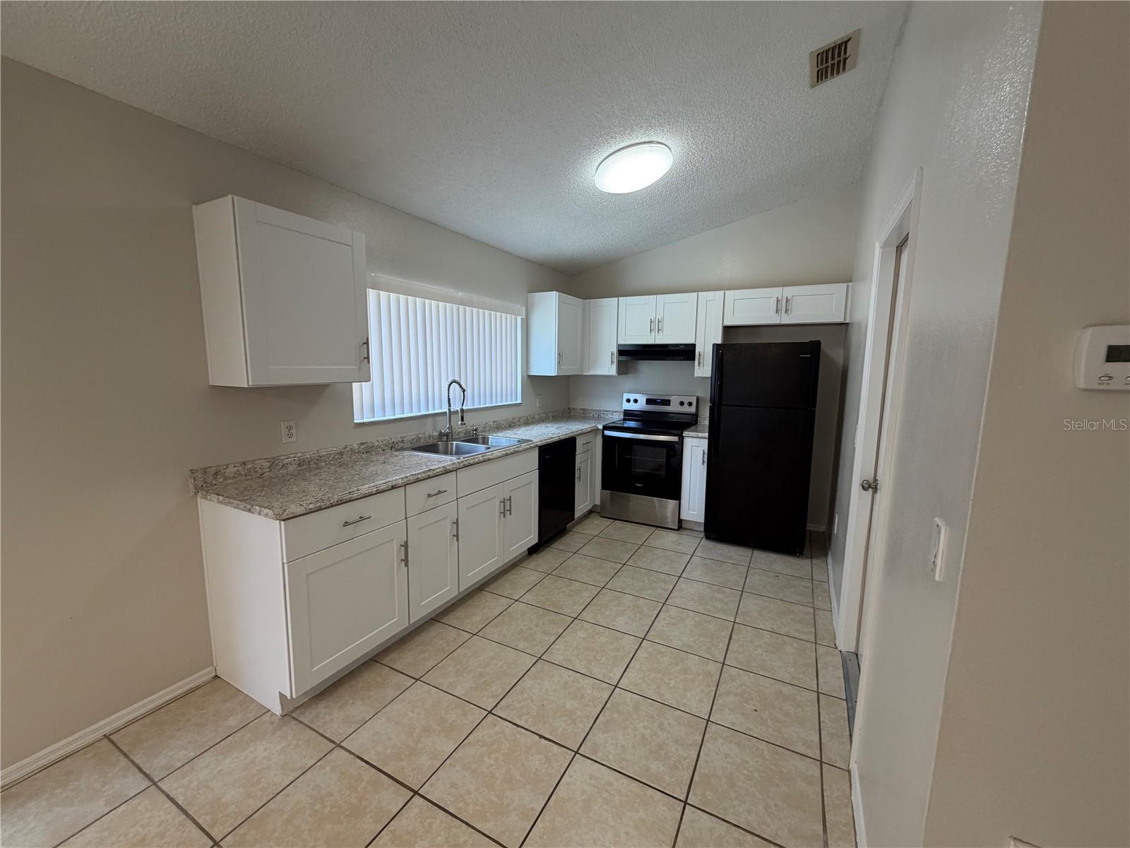 SILVER SPGS SHORES 12 - Residential Lease