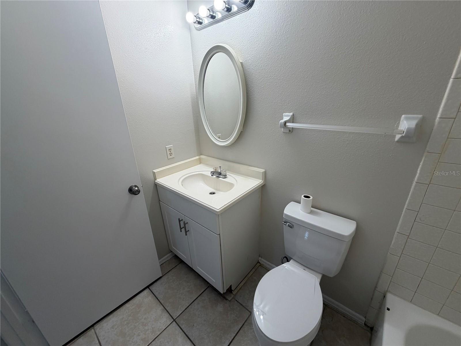 SILVER SPGS SHORES 12 - Residential Lease