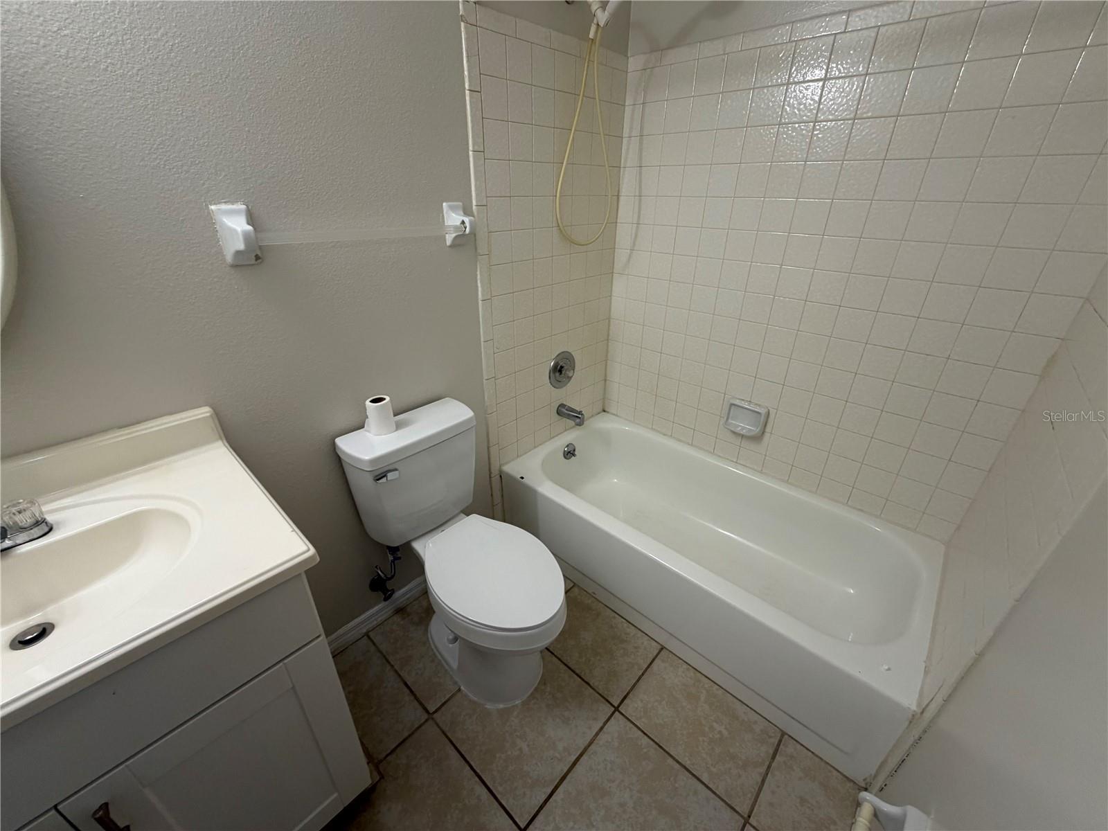 SILVER SPGS SHORES 12 - Residential Lease