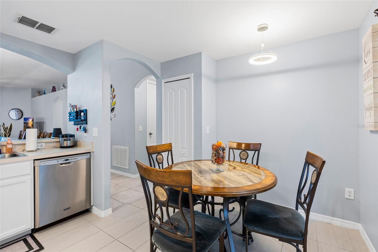 CONCORD STATION PH 04 UNITS A & B - Residential