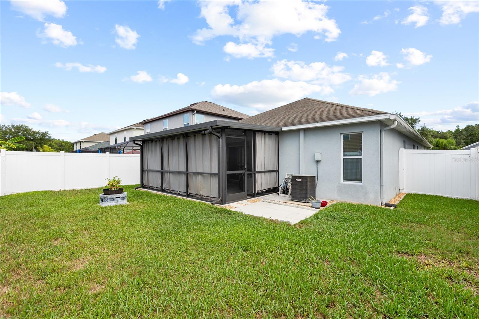 CONCORD STATION PH 04 UNITS A & B - Residential