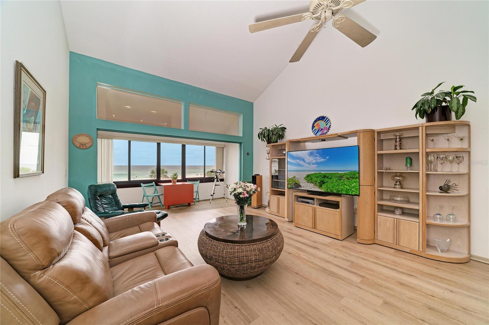 SUMMER SANDS - Residential