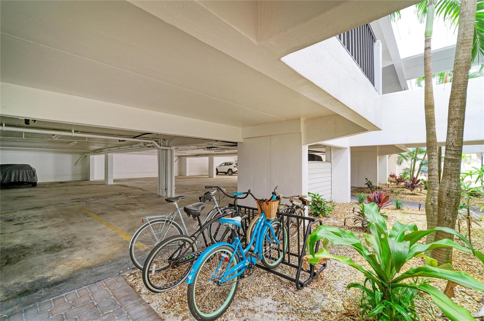 SUMMER SANDS - Residential