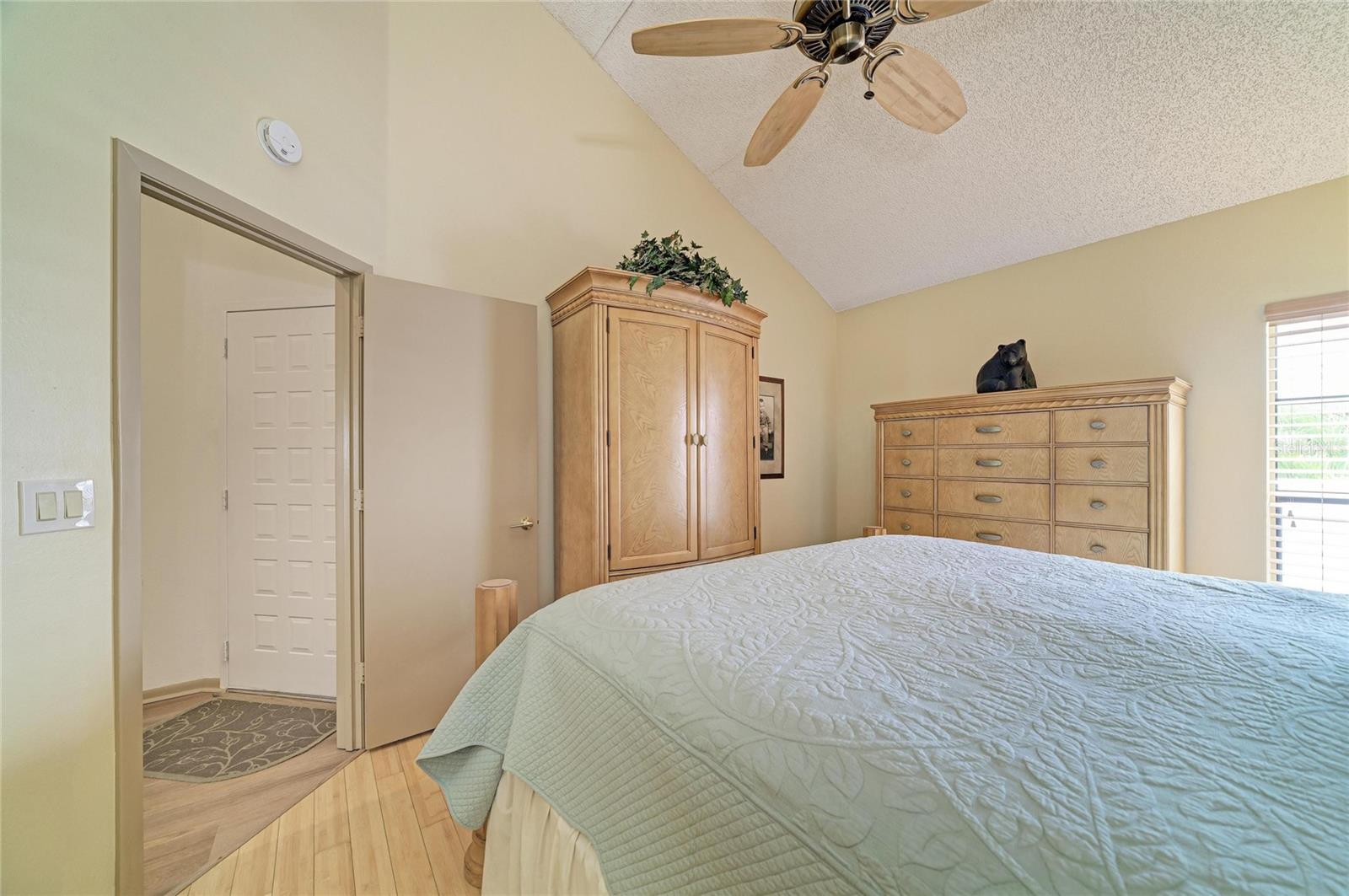 SUMMER SANDS - Residential