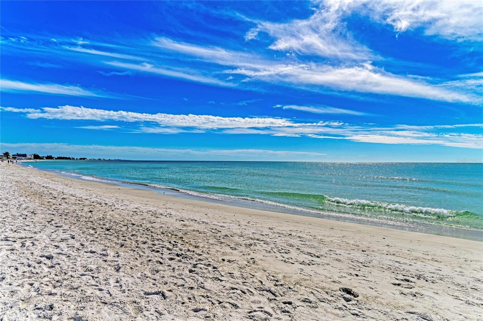 SUMMER SANDS - Residential
