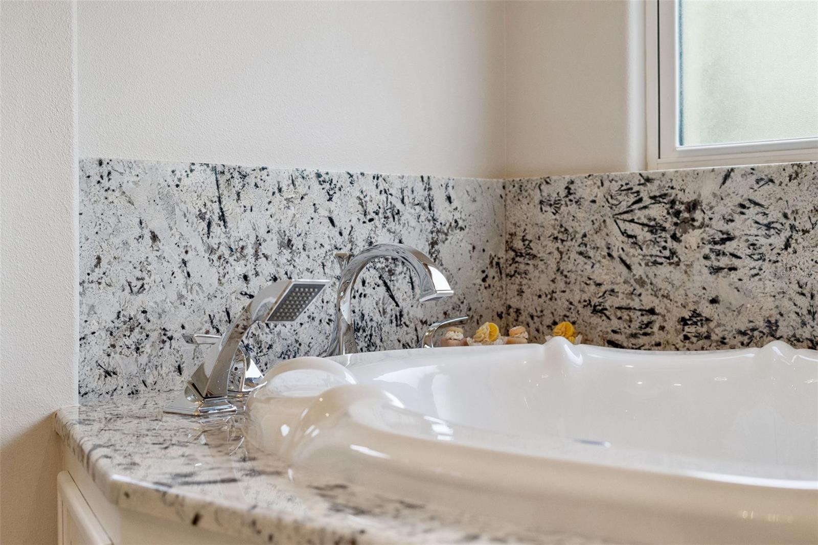 SAWYER SOUND - Residential