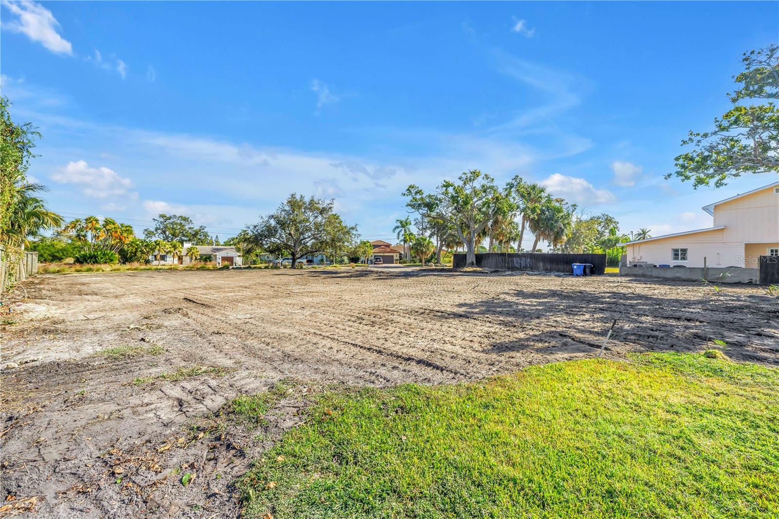 BAYOU BONITA PARK - Land
