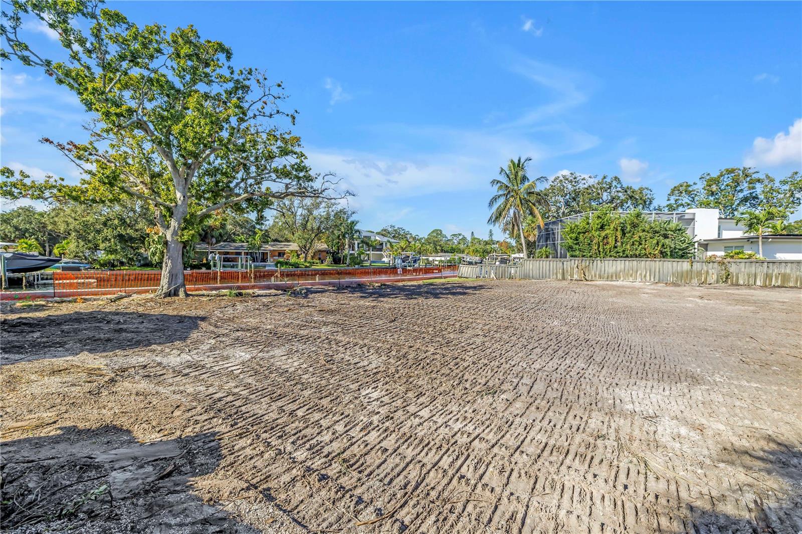 BAYOU BONITA PARK - Land