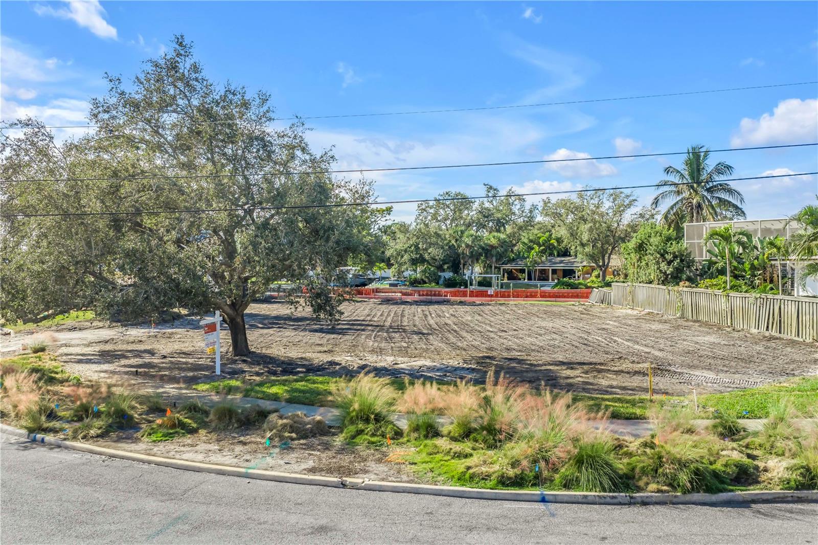 BAYOU BONITA PARK - Land