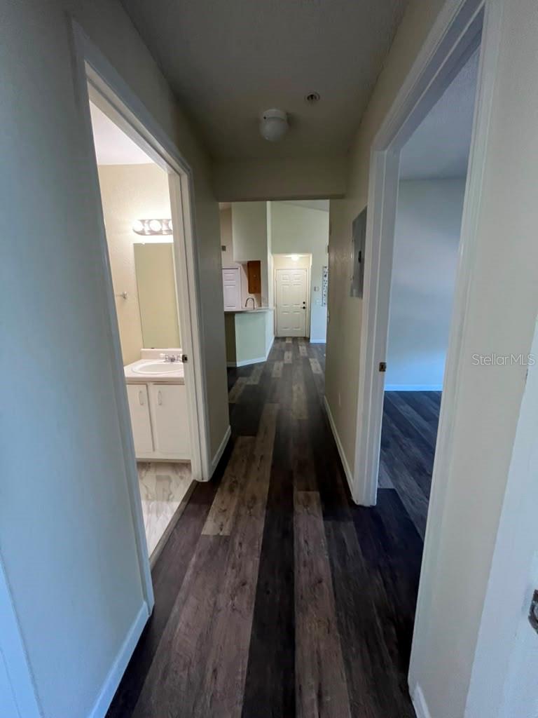 PLANTATION PARK PRIVATE RESIDENCE - Residential Lease