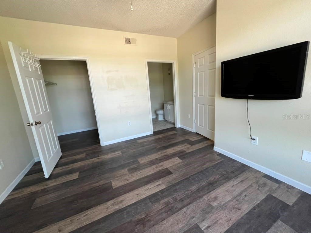 PLANTATION PARK PRIVATE RESIDENCE - Residential Lease