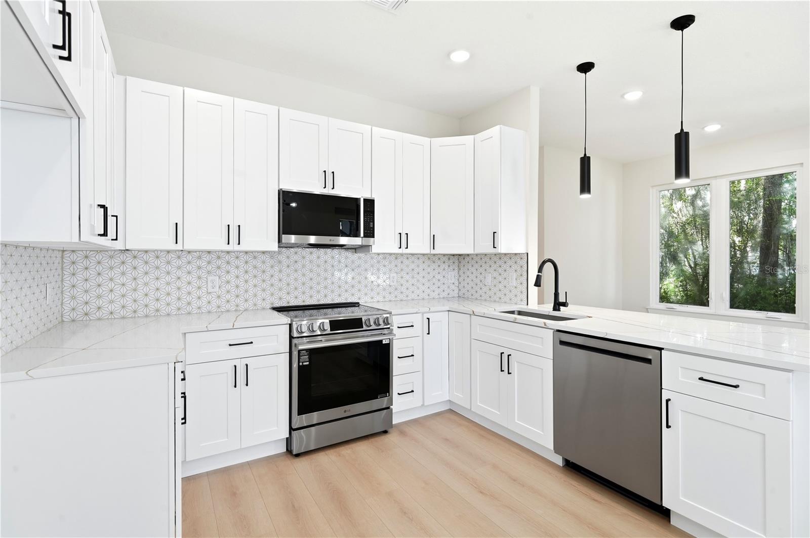 MT VERNON HEIGHTS ADD 02 - Residential