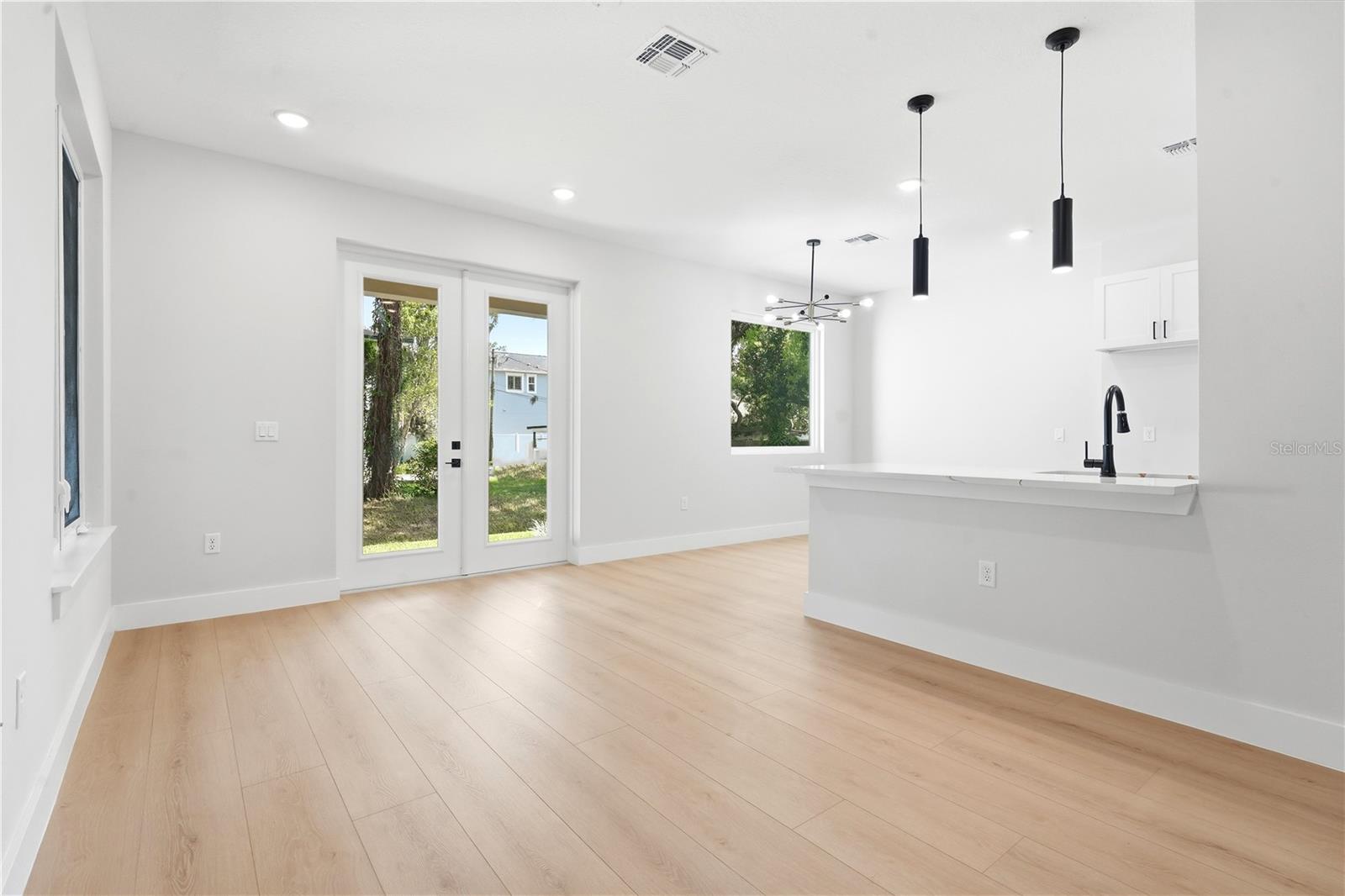 MT VERNON HEIGHTS ADD 02 - Residential