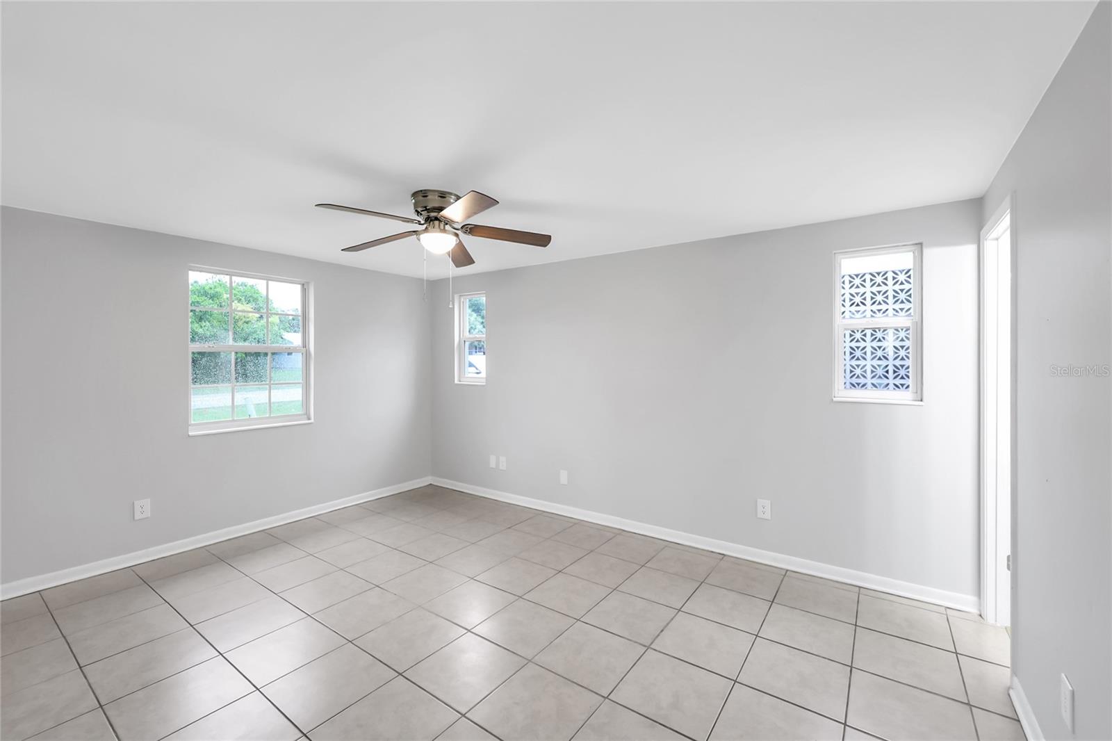 DELTONA LAKES UNIT 74 - Residential