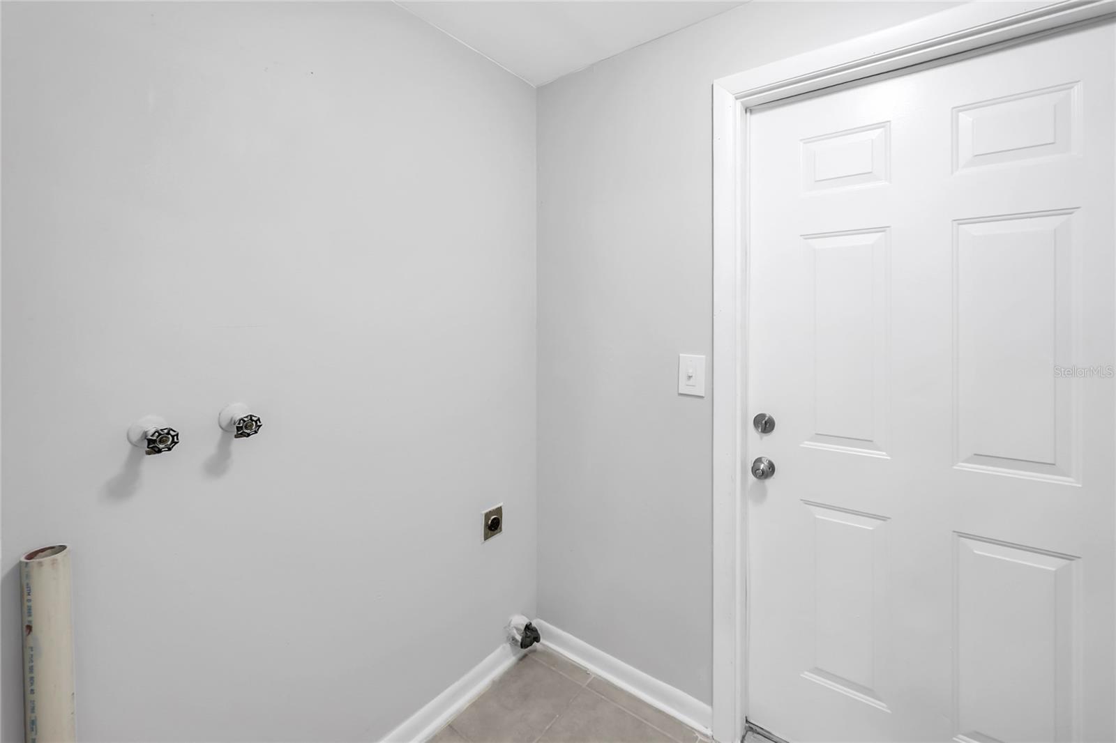 DELTONA LAKES UNIT 74 - Residential