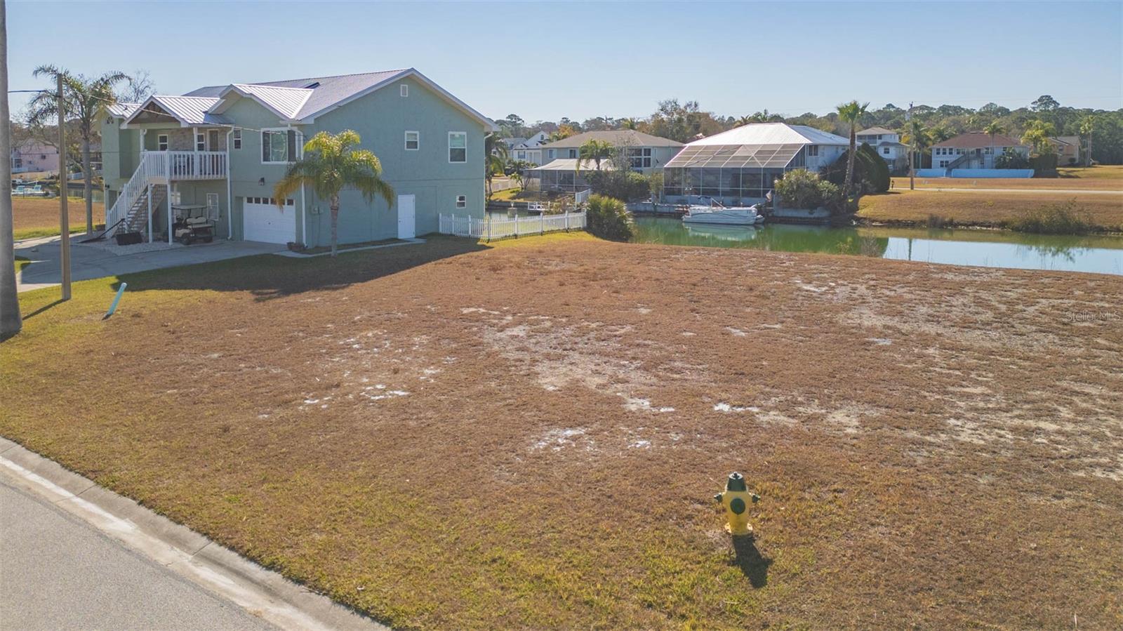 HERNANDO BEACH - Land