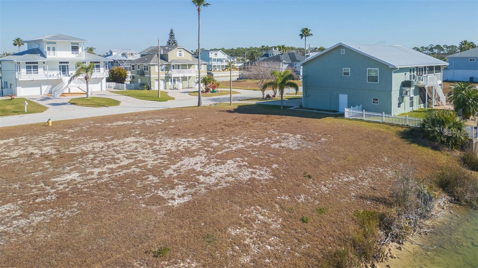 HERNANDO BEACH - Land