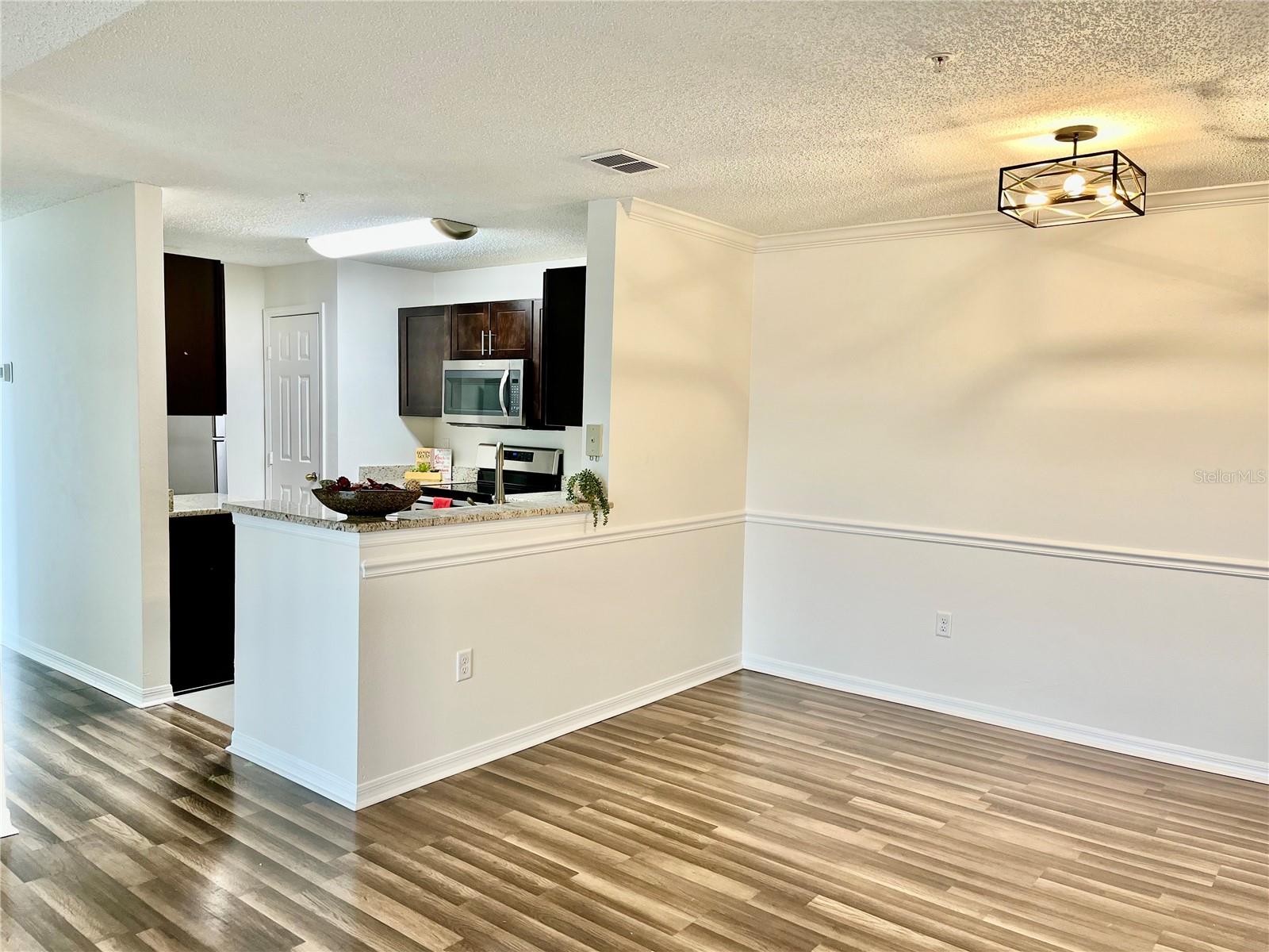 VILLAS AT LAKESIDE CONDO - Residential Lease