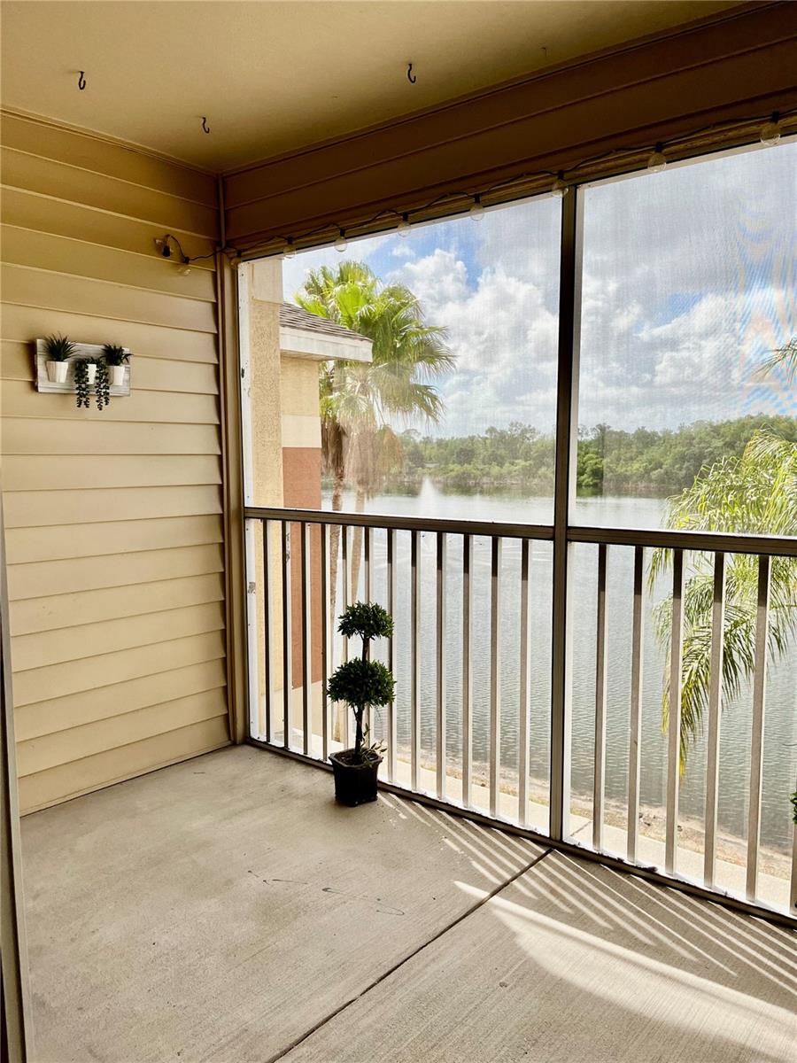 VILLAS AT LAKESIDE CONDO - Residential Lease