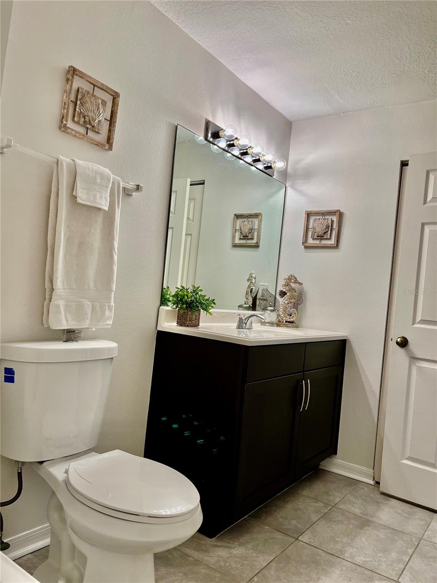 VILLAS AT LAKESIDE CONDO - Residential Lease