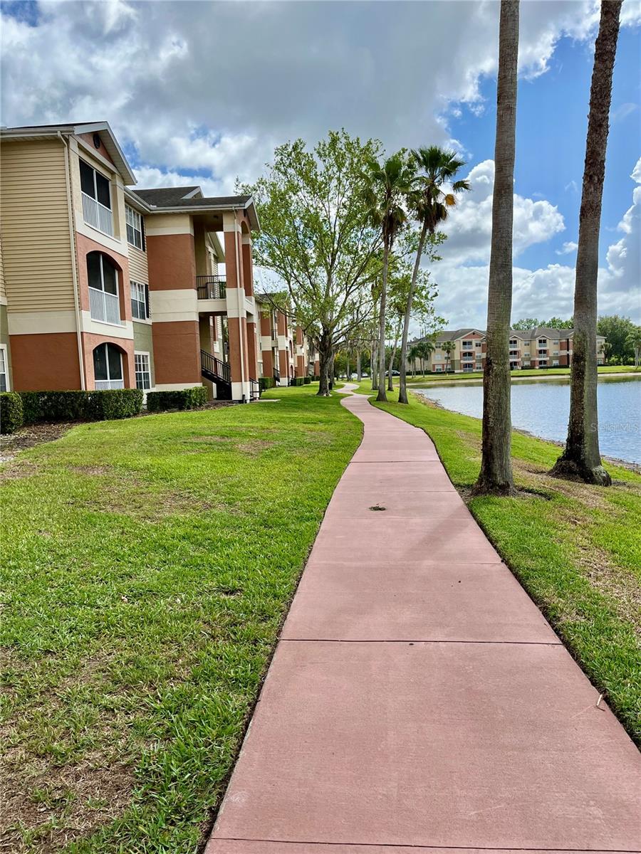 VILLAS AT LAKESIDE CONDO - Residential Lease