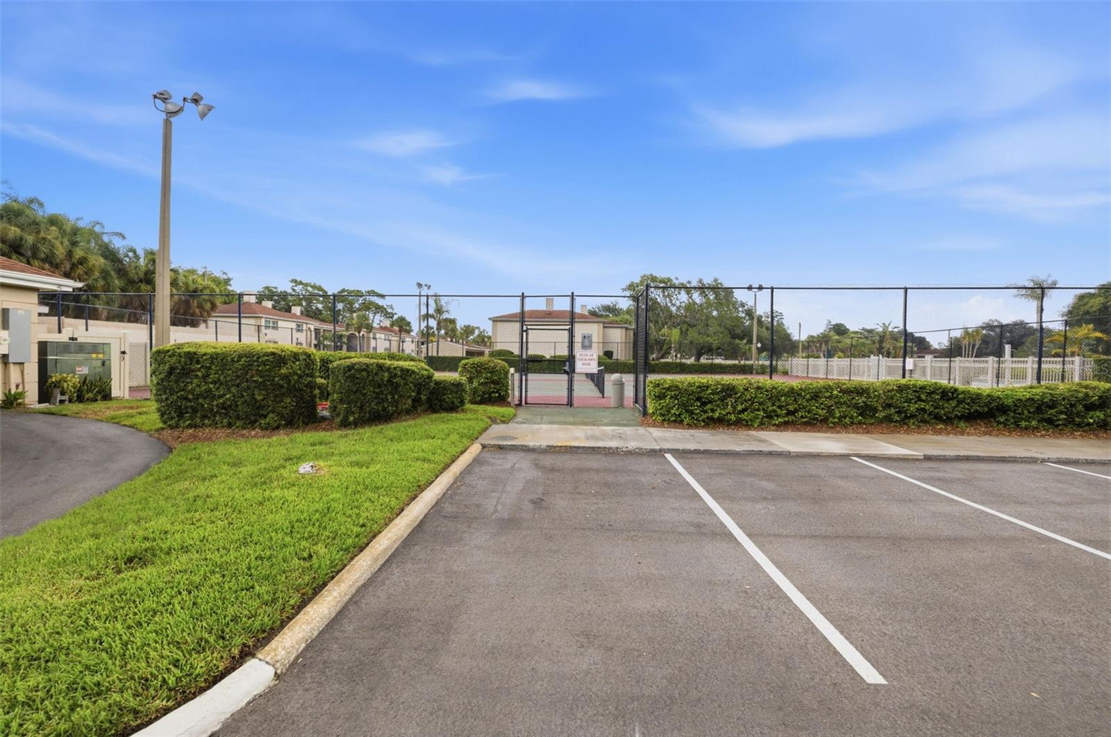 THE GRAND AT OLDE CARROLLWOOD - Residential