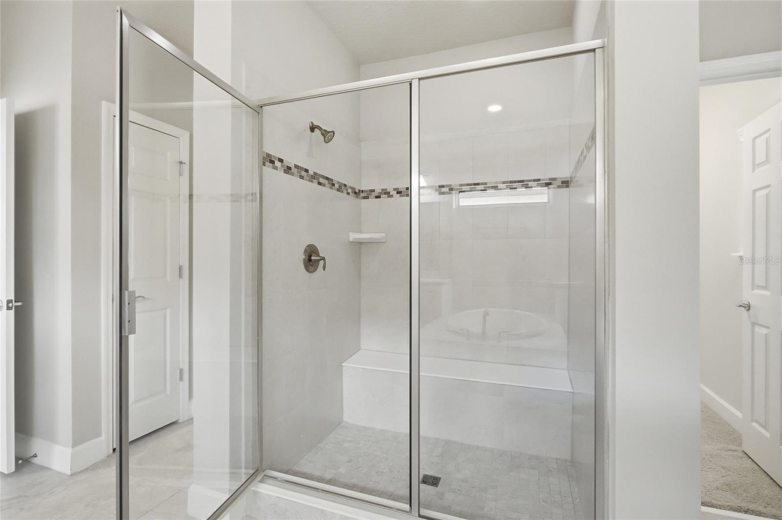 ROYAL LEGACY ESTATES - Residential